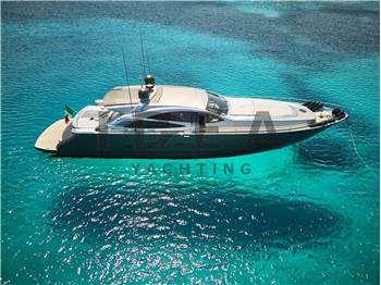 Pershing 76