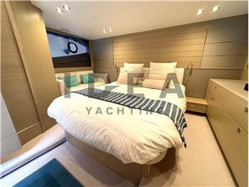 Princess Yachts V50 Open