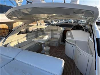 Pershing 50