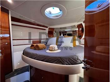 Pershing 50
