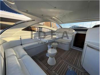 Pershing 50
