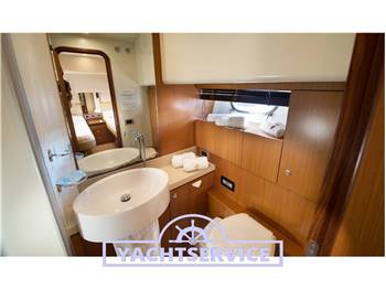 Ferretti 630