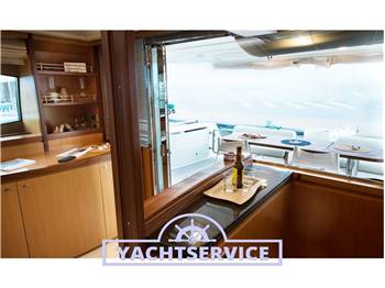 Ferretti 630