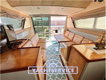 Ferretti Yarding Yacht 42 Fly