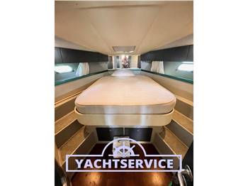 Ferretti Yarding Yacht 42 Fly
