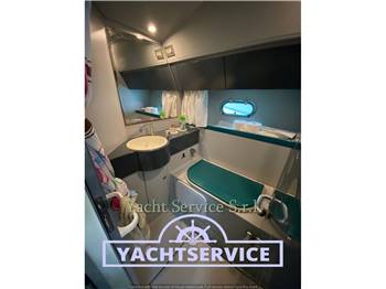 Ferretti Yarding Yacht 42 Fly