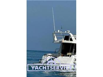 Ferretti Yarding Yacht 42 Fly