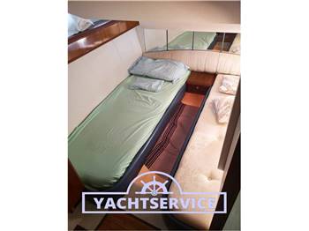 Fairline Squadron 43 Fly