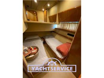 Ferretti 53 Fly