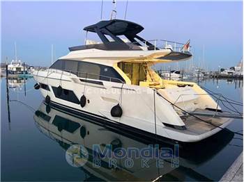 Ferretti 670 fly