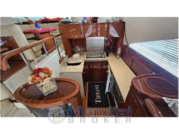 Fairline Squadron 58