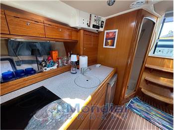 BAVARIA 38 SPORT