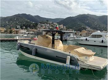 INVICTUS 280 TT