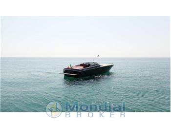 Magnum Marine 53