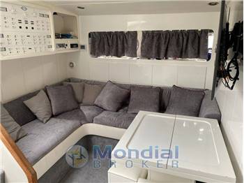 Magnum Marine 53