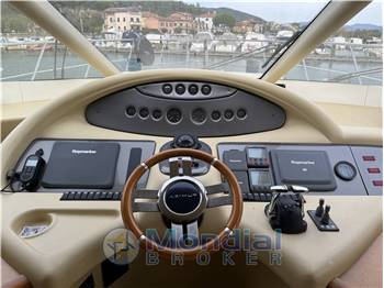 AZIMUT 62 fly