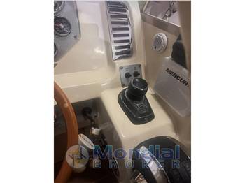 Chris craft 30 corsair