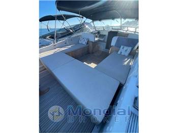 MAGNUM MARINE 38