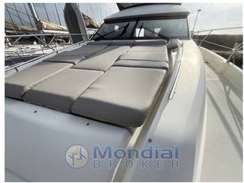 PRESTIGE 520 FLY