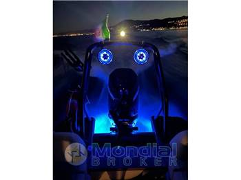 Cranchi E26 rider