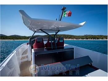 CANTIERI NAVALI DEL TEVERE 42 WLKAROUND