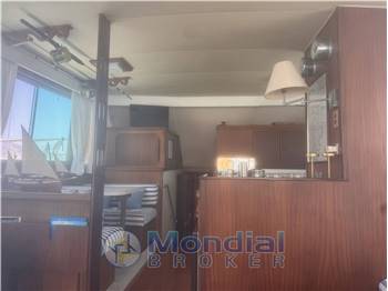 HATTERAS 52 C