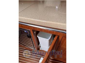 Chris craft 36 corsair