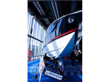 CIGARETTE mistress 35