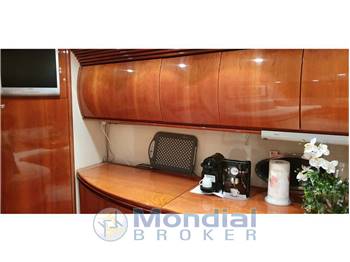 pershing 48