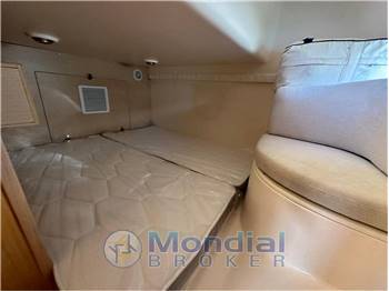 Mano Marine 32.50 Sport