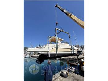 Mano Marine 32.50 Sport