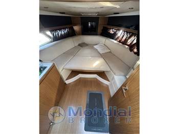 Azimut Atlantis 34