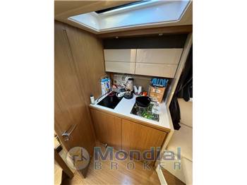 Azimut Atlantis 34