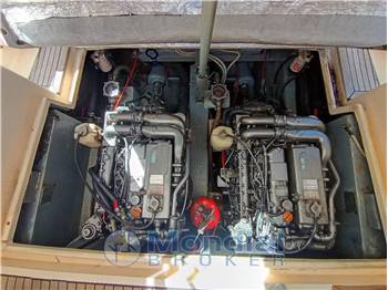 Fratelli Aprea 750 Semicabinato