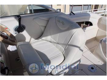 Sea ray 225 Weekender