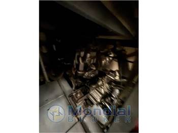 Fratelli Aprea 32 Semi Cabinato