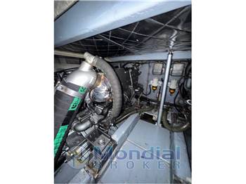 Fratelli Aprea 32 Semi Cabinato