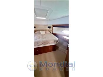 Princess Yachts V78
