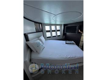AZIMUT Azimut 62S ITALIA