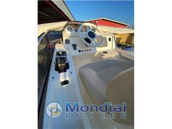 AZIMUT 43