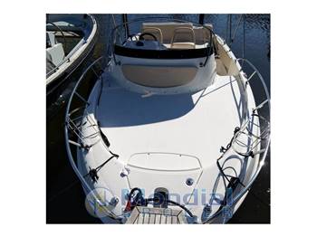Bayliner Marine USA Avanti 7