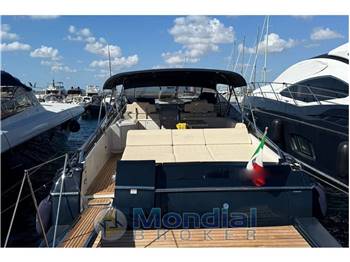 Ferretti Group Itama 62