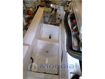 Fairline Squadron 58