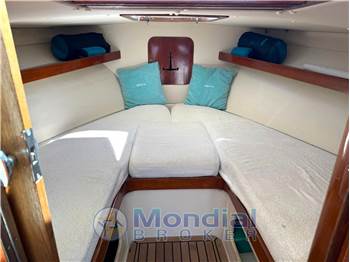 Riva Bertram 25