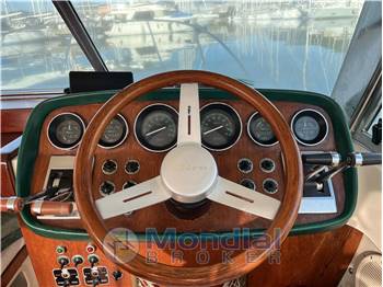 RIVA BERTRAM 25 Sport Fisherman