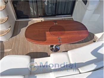 Azimut 50 Fly