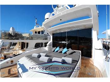 Mangusta 72