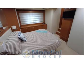 Ferretti Yachts FERRETTI 590