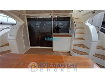 Ferretti Yachts FERRETTI 590