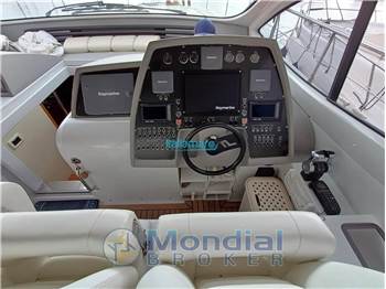 Pershing 56